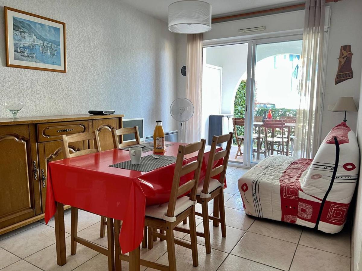 Appartement T1 Bis Avec Jardin Prive Et Piscine, 4 Pers, Cambo-Les-Bains - Fr-1-495-13 Kültér fotó